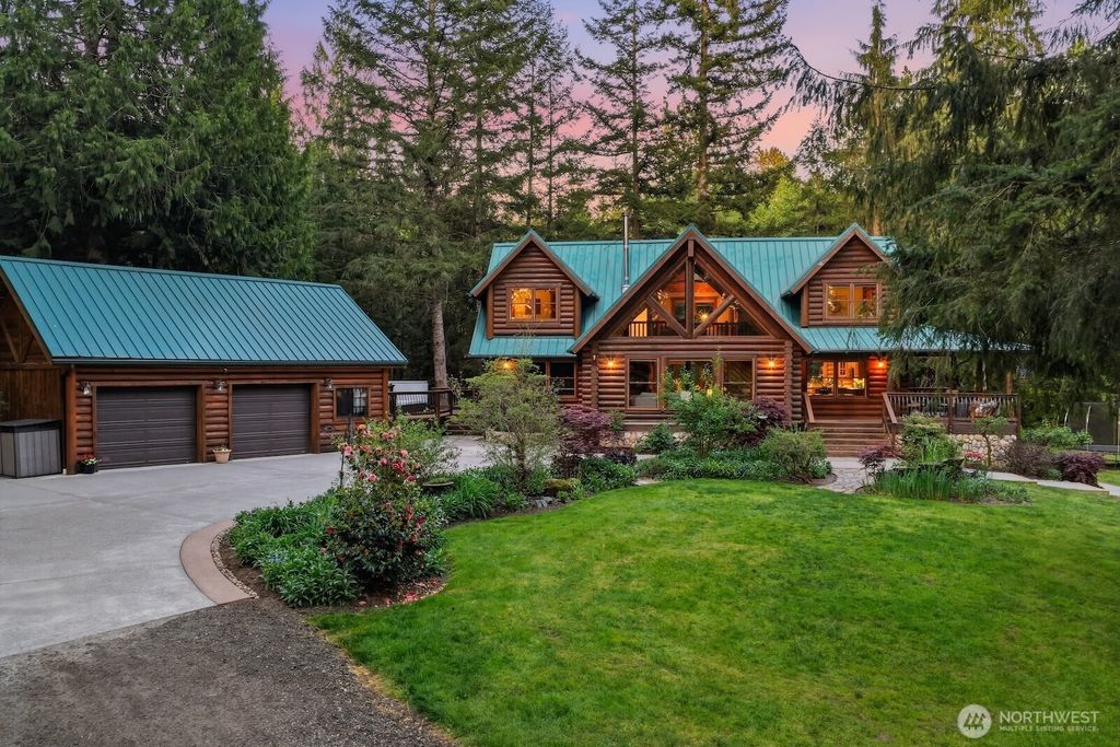 15830 330th Way NE, Duvall, WA 98019