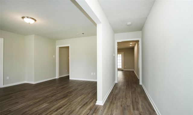 5019 Westwood, Dickinson, TX 77539