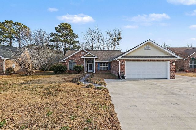 4602 Mandi Ave., Little River, SC 29566