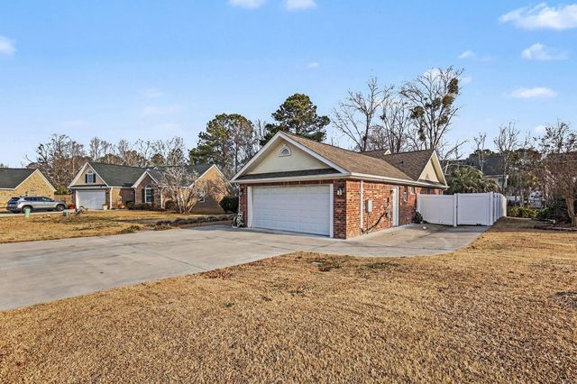 4602 Mandi Ave., Little River, SC 29566