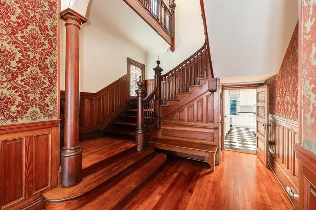 1428 Ball, Galveston, TX 77550