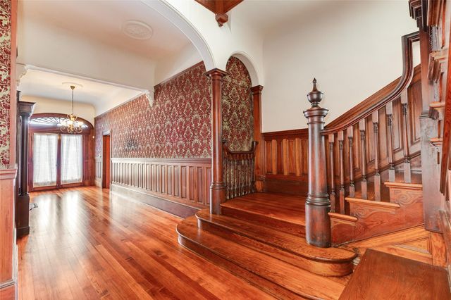 1428 Ball, Galveston, TX 77550