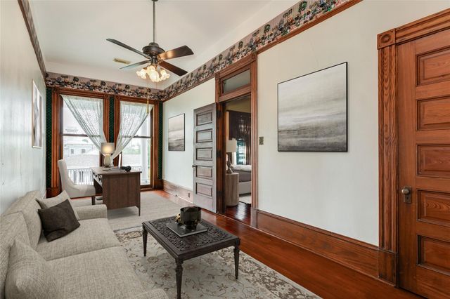 1428 Ball, Galveston, TX 77550