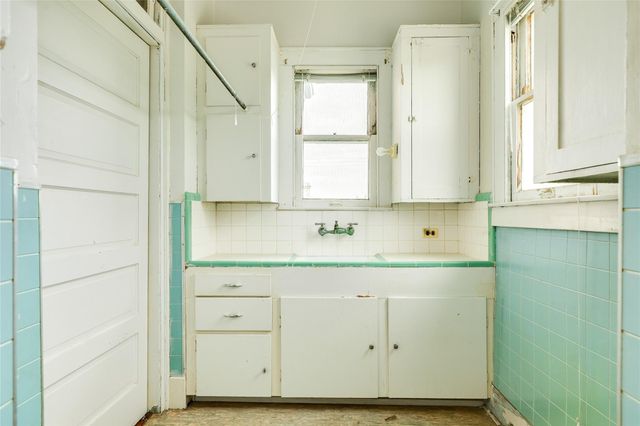 1428 Ball, Galveston, TX 77550