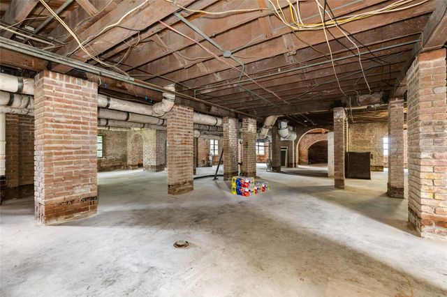 1428 Ball, Galveston, TX 77550