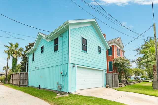 1428 Ball, Galveston, TX 77550