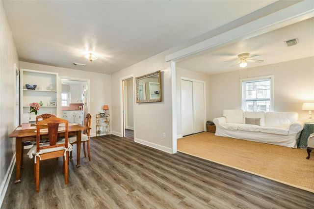 1428 Ball, Galveston, TX 77550