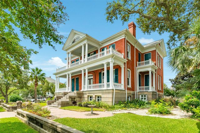 1428 Ball, Galveston, TX 77550