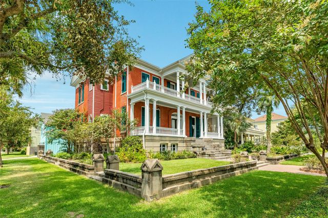 1428 Ball, Galveston, TX 77550