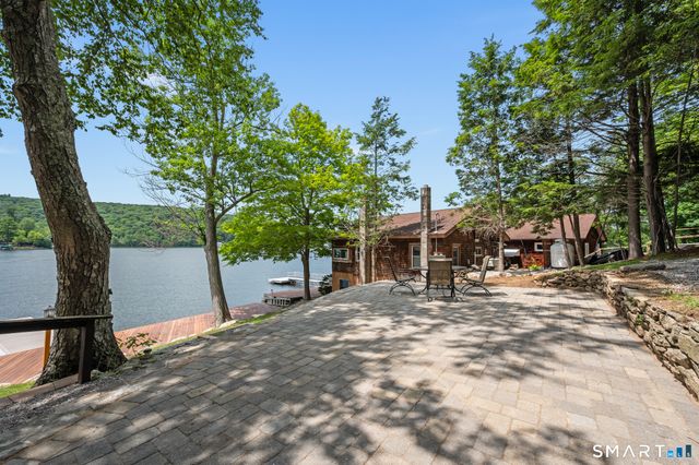 752 Lake Drive, Winchester, CT 06098