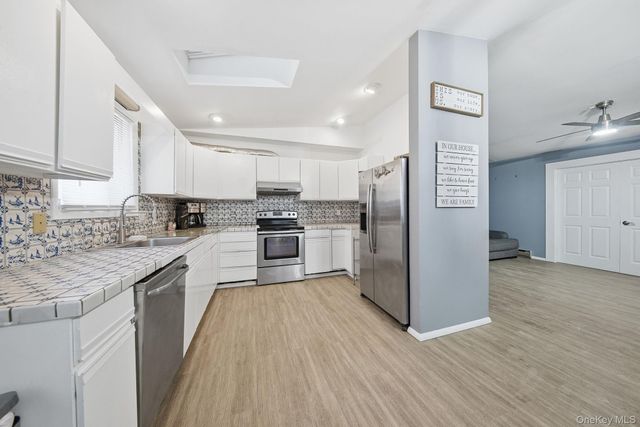 9 Gail Drive, Loch Sheldrake, NY 12759