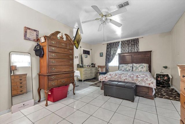 1326 NE FORREST AVENUE, Arcadia, FL 34266