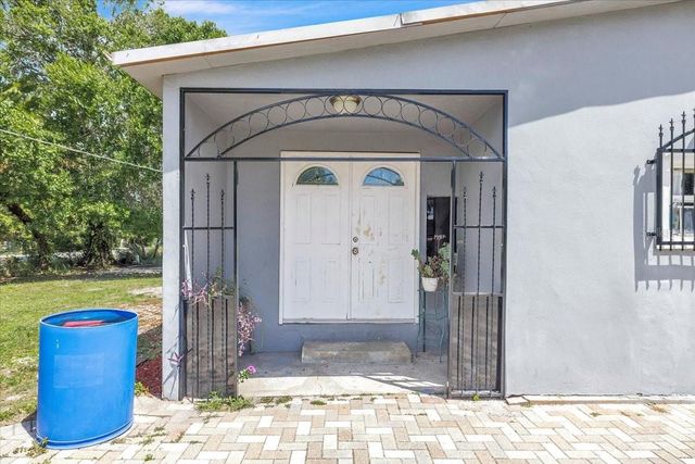 1326 NE FORREST AVENUE, Arcadia, FL 34266