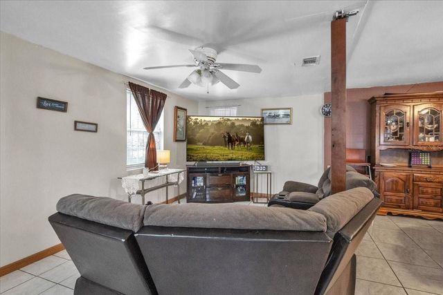 1326 NE FORREST AVENUE, Arcadia, FL 34266