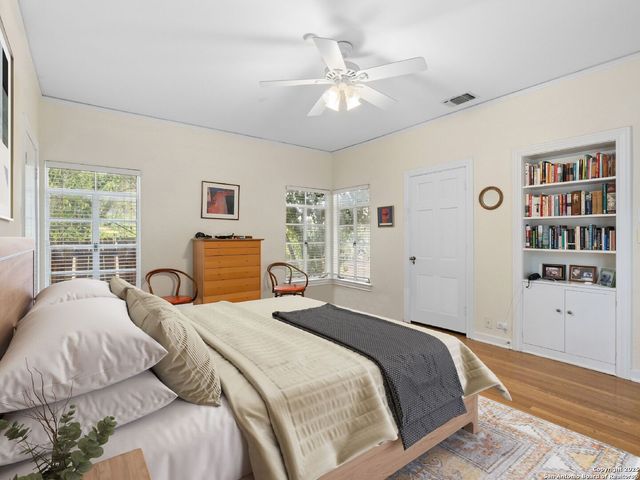 245 Allensworth Street, San Antonio, TX 78209