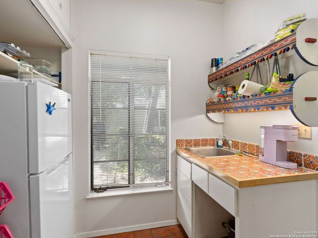 245 Allensworth Street, San Antonio, TX 78209