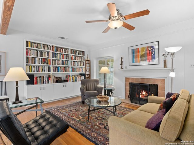 245 Allensworth Street, San Antonio, TX 78209
