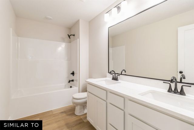 1120 Mulberry Drive NW, Bondurant, IA 50035