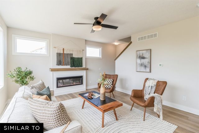 1120 Mulberry Drive NW, Bondurant, IA 50035