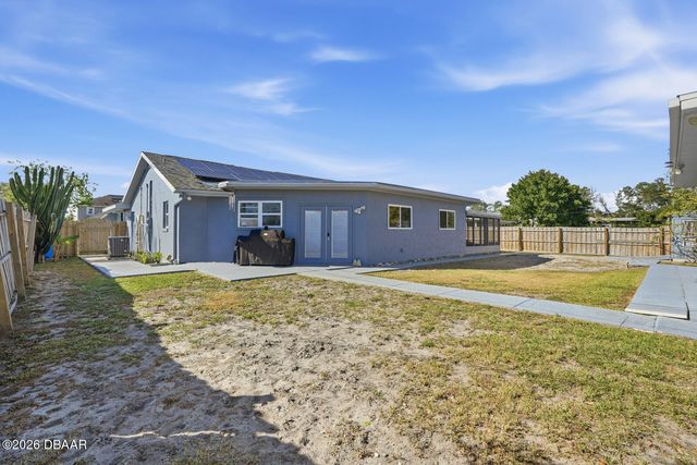 934 Wilmington Drive, Deltona, FL 32725