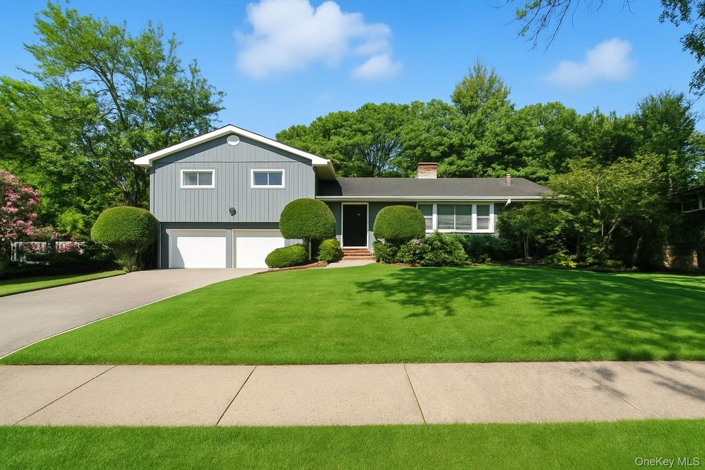 1030 Lakeshore Drive, Massapequa Park, NY 11762