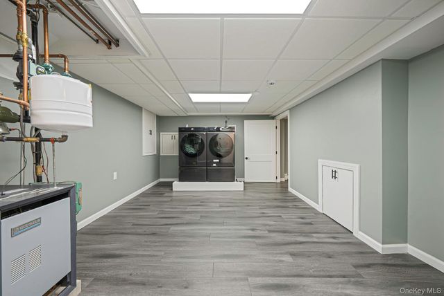 204 Bayview Avenue, Massapequa, NY 11758