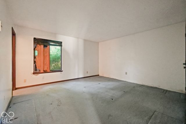 5708 Milhouse Road, Indianapolis, IN 46221