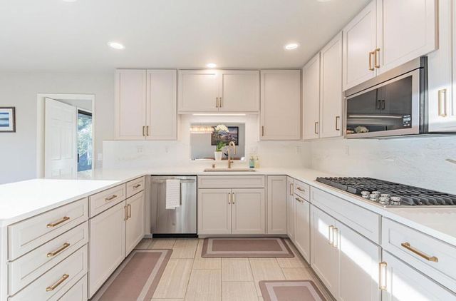 22 Deer Forest Drive, Monterey, CA 93940