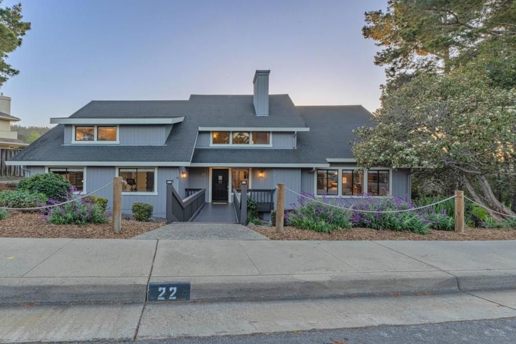 22 Deer Forest Drive, Monterey, CA 93940