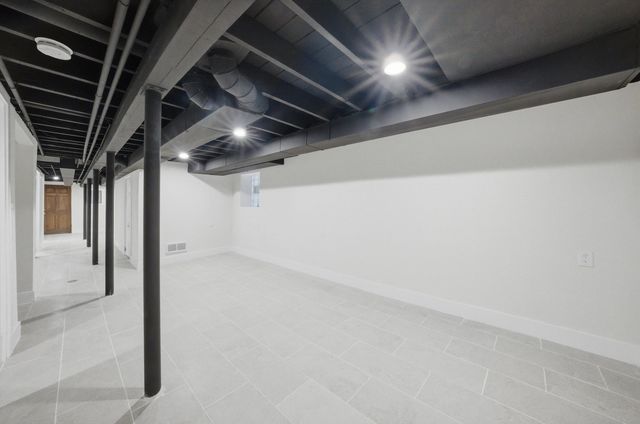 5544 S California Avenue, Chicago, IL 60629