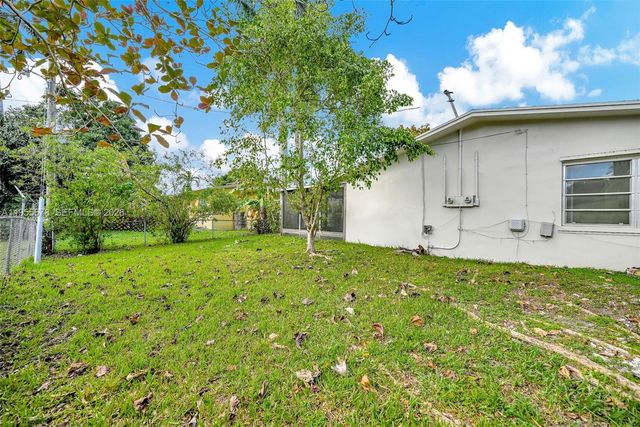 11812 NE 14th Ave, Miami, FL 33161