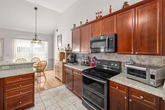 731 Lincoln Drive, Winder, GA 30680