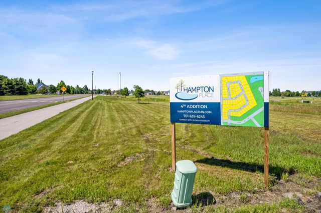 4825 4th Street S, Moorhead, MN 56560