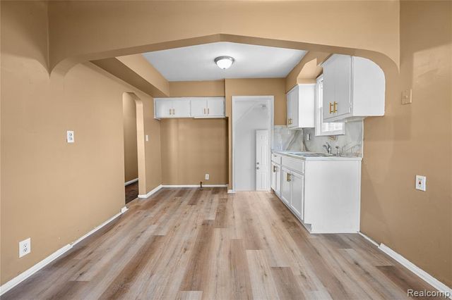 14788 Rossini Drive, Detroit, MI 48205