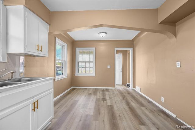 14788 Rossini Drive, Detroit, MI 48205