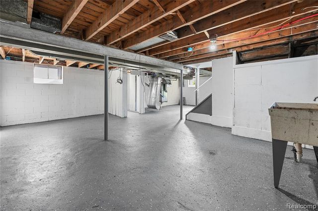 14788 Rossini Drive, Detroit, MI 48205