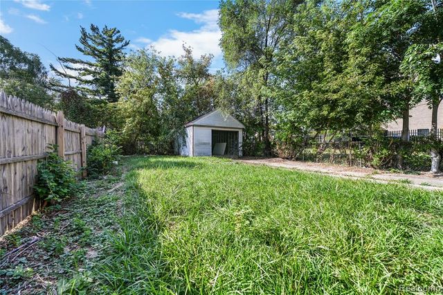 14788 Rossini Drive, Detroit, MI 48205