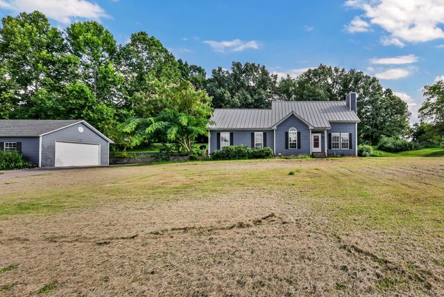 412 Martin Rd, Clarksville, TN 37042