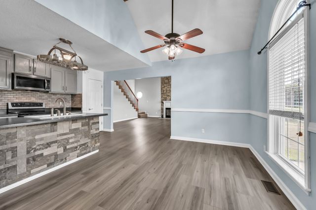412 Martin Rd, Clarksville, TN 37042