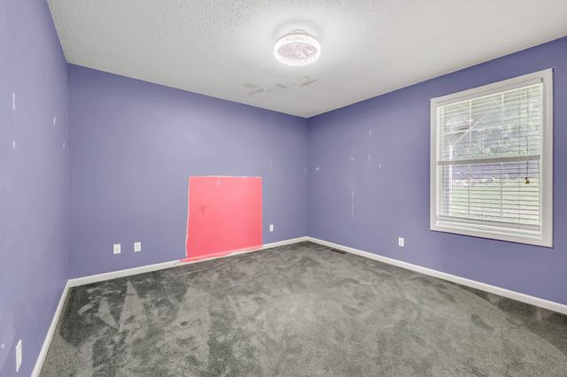 412 Martin Rd, Clarksville, TN 37042