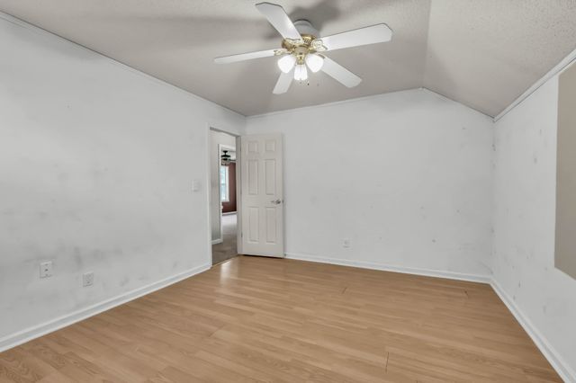 412 Martin Rd, Clarksville, TN 37042