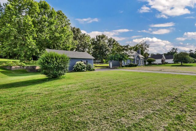 412 Martin Rd, Clarksville, TN 37042