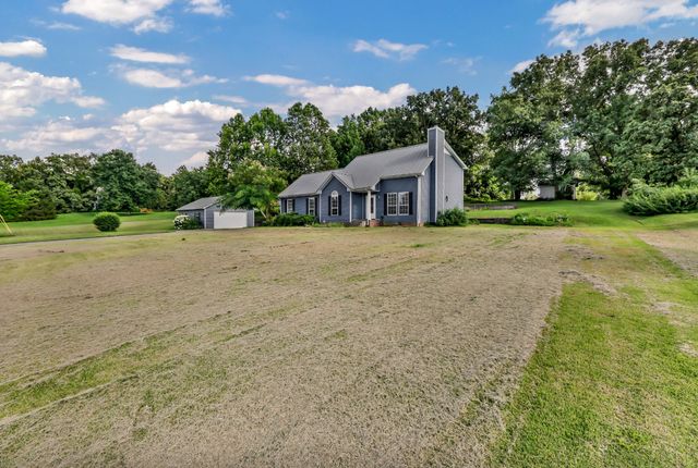 412 Martin Rd, Clarksville, TN 37042