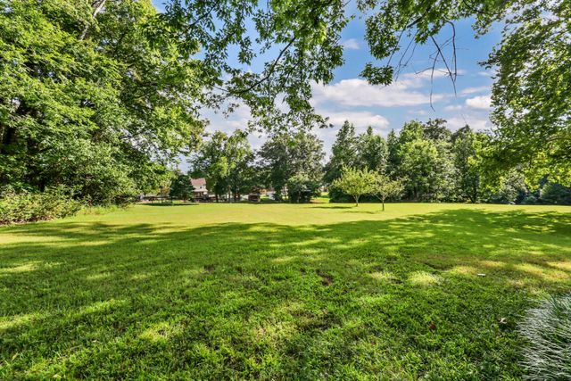 412 Martin Rd, Clarksville, TN 37042