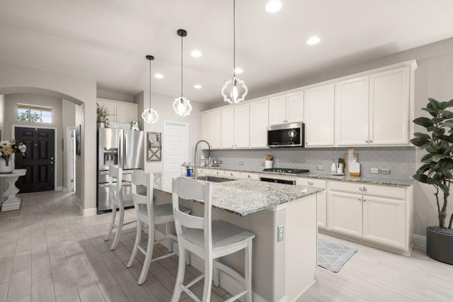 123 Duroc DR, Hutto, TX 78634