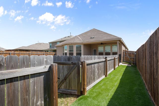 123 Duroc DR, Hutto, TX 78634