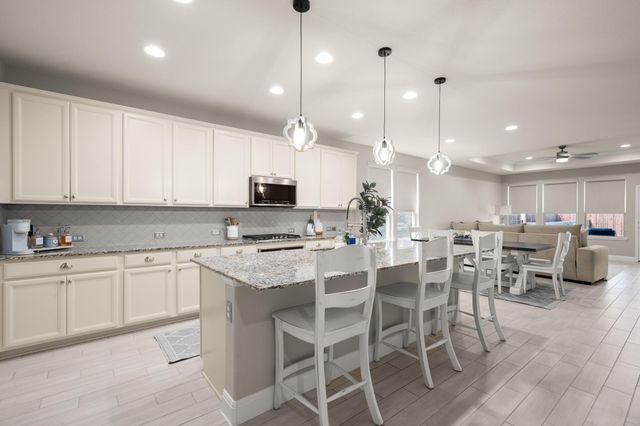 123 Duroc DR, Hutto, TX 78634