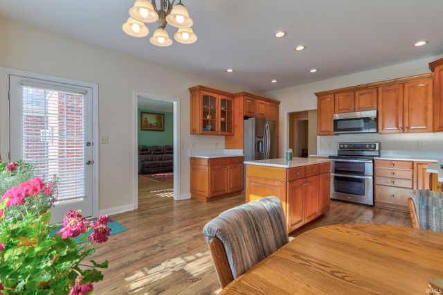 10826 Havenwood Meadows Drive, Evansville, IN 47725