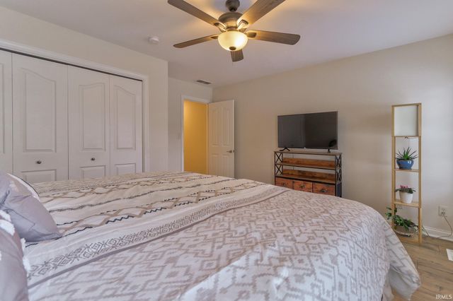 10826 Havenwood Meadows Drive, Evansville, IN 47725