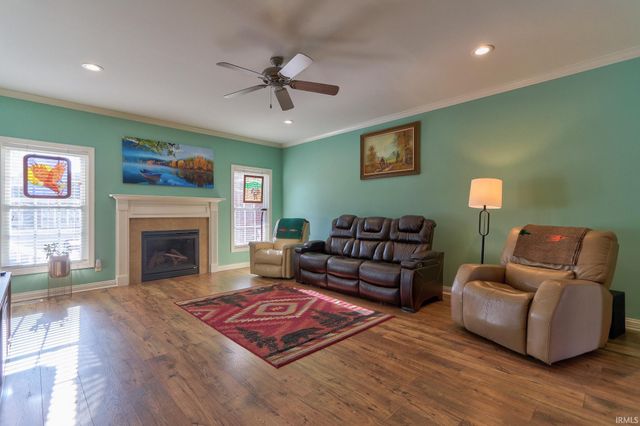 10826 Havenwood Meadows Drive, Evansville, IN 47725